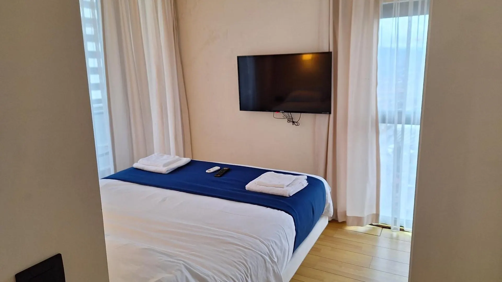 Orbi City Apartments In Batumi