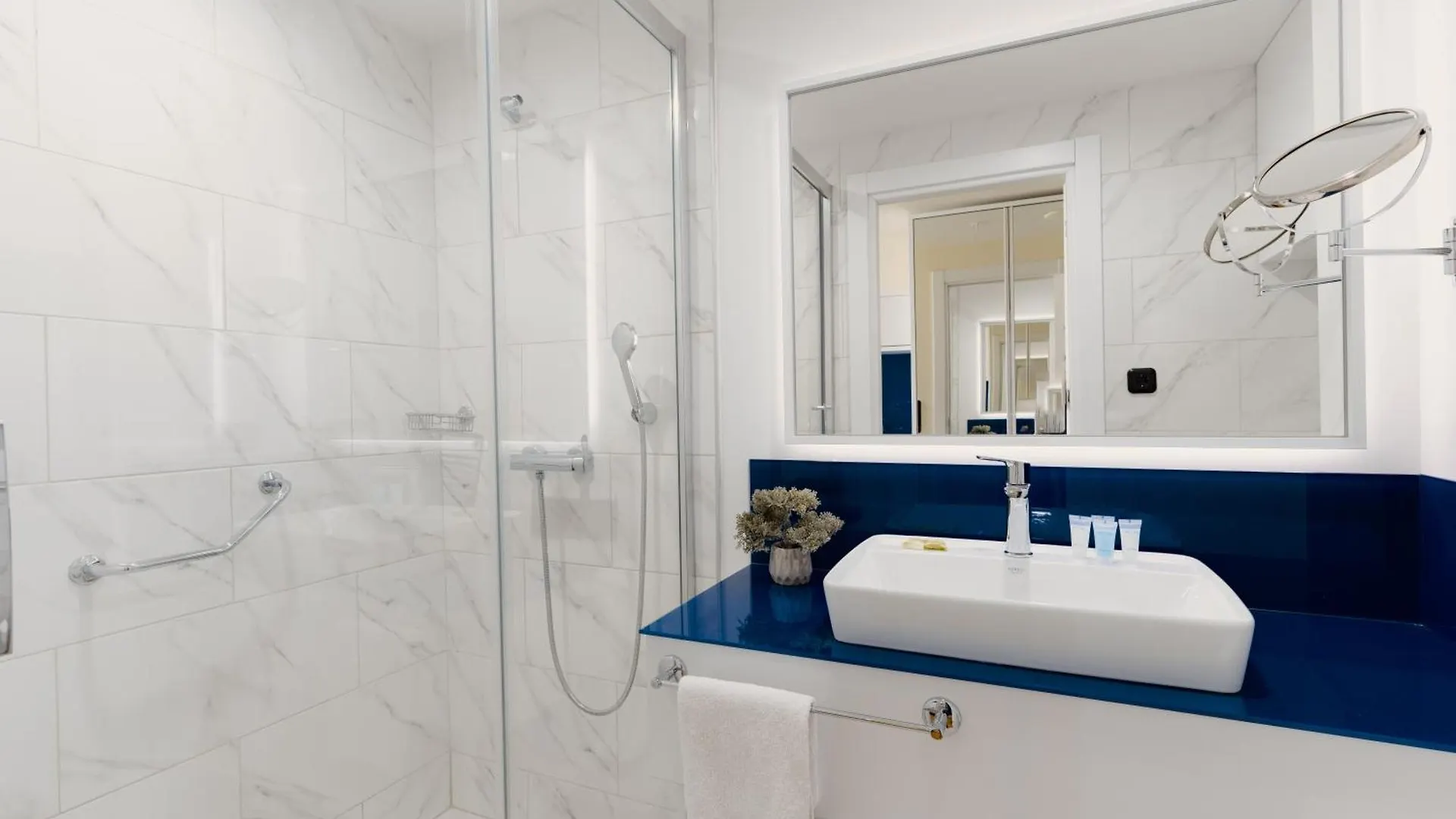 Orbi City Apartments In Batumi
